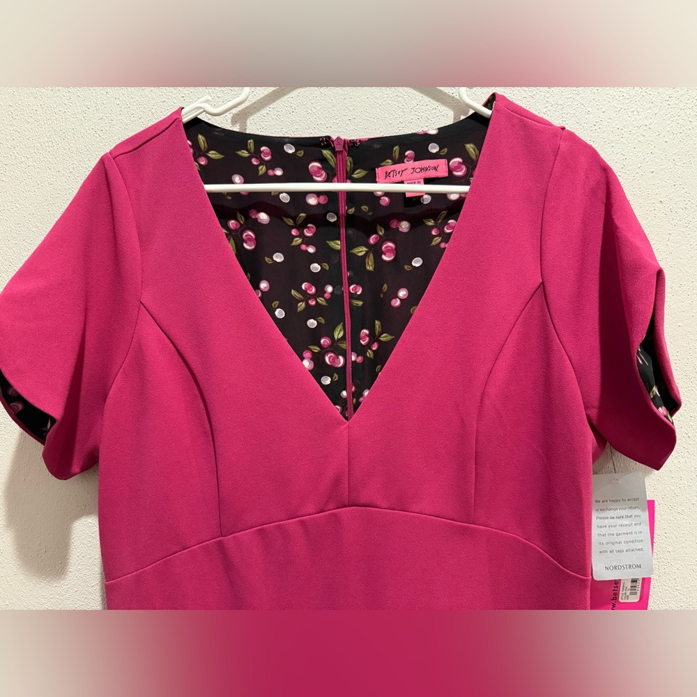 Betsey Johnson NWT Rose Dress - Picture 3 of 6